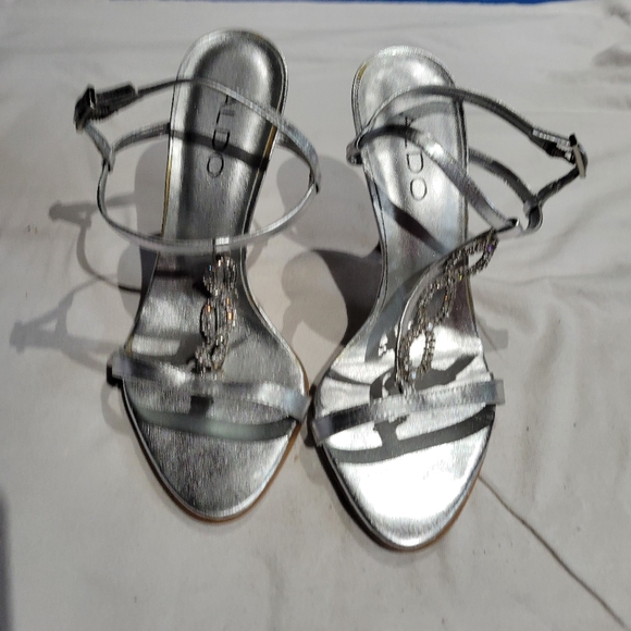 ALDO Silver Heels with Rhinestones. Size 5 - Picture 3 of 6